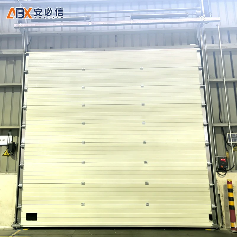 哈密市分段式滑升门